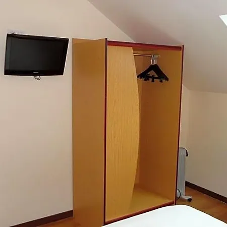 Szálloda Comfort Cambrai